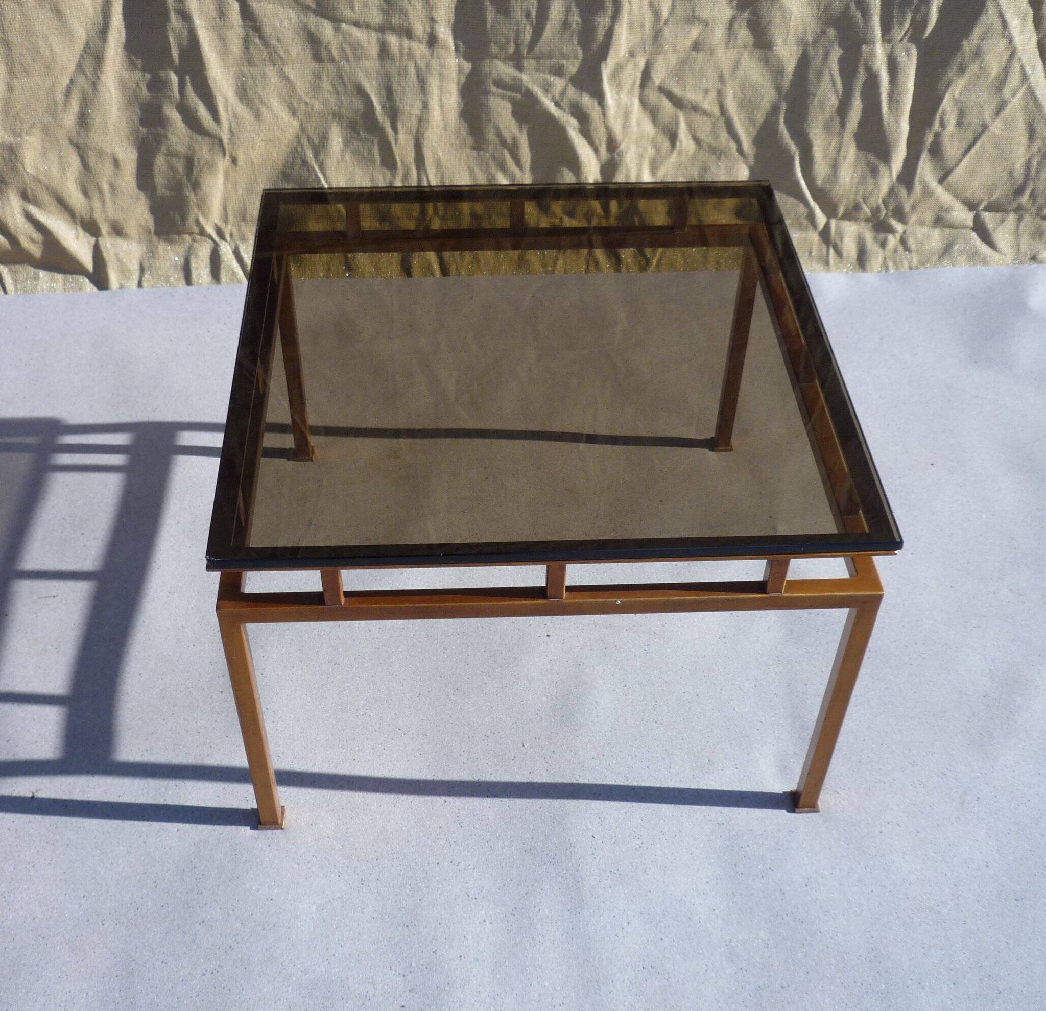 Table d'appoint verre fumé