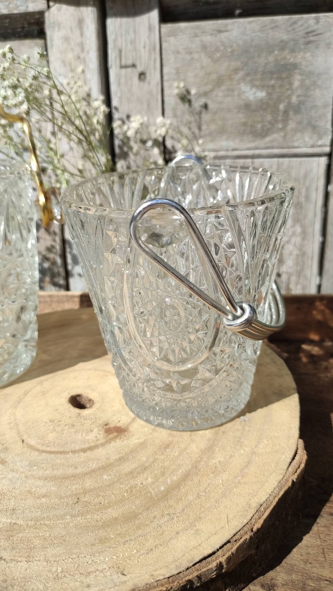 Seau à glace ou glaçons vintage en verre ciselé