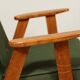 Fauteuil vintage moderne chêne clair vert royal 1962 design par Chierowski