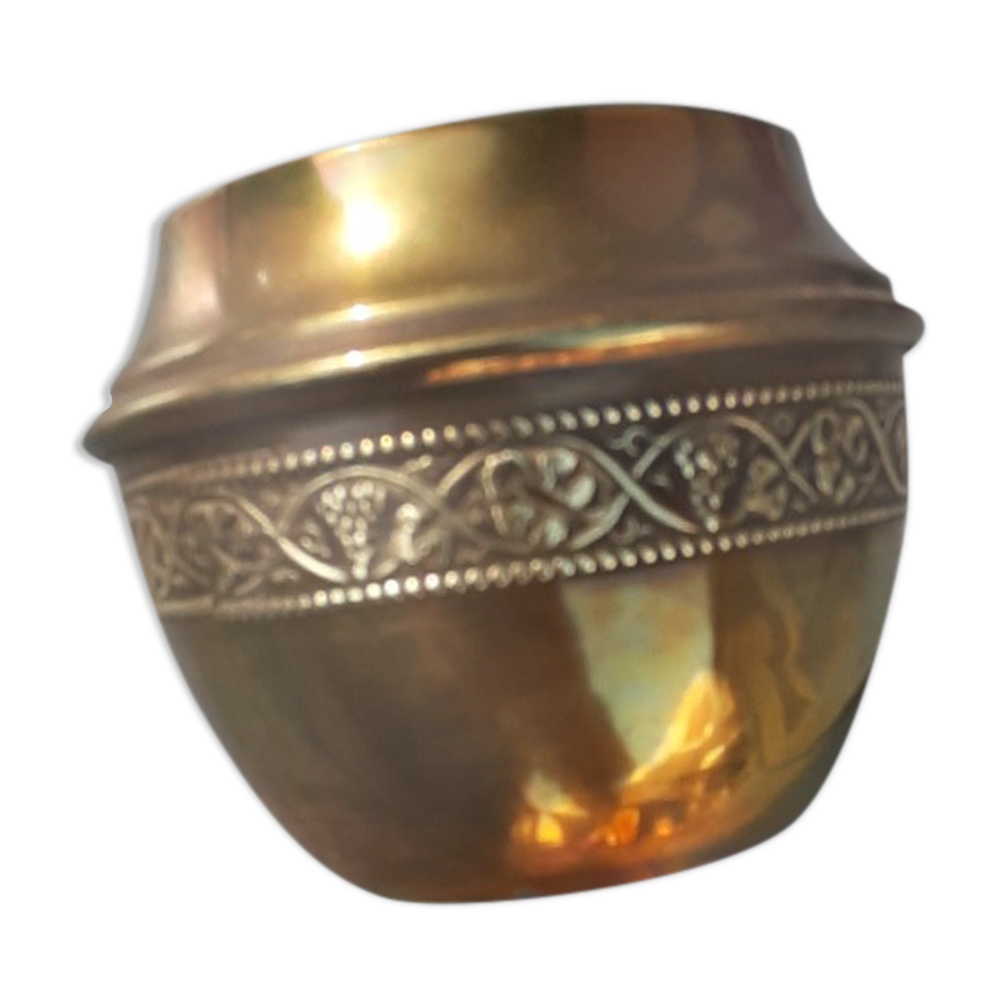 Brass pot cover