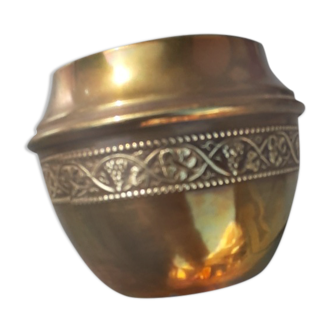 Brass pot cover