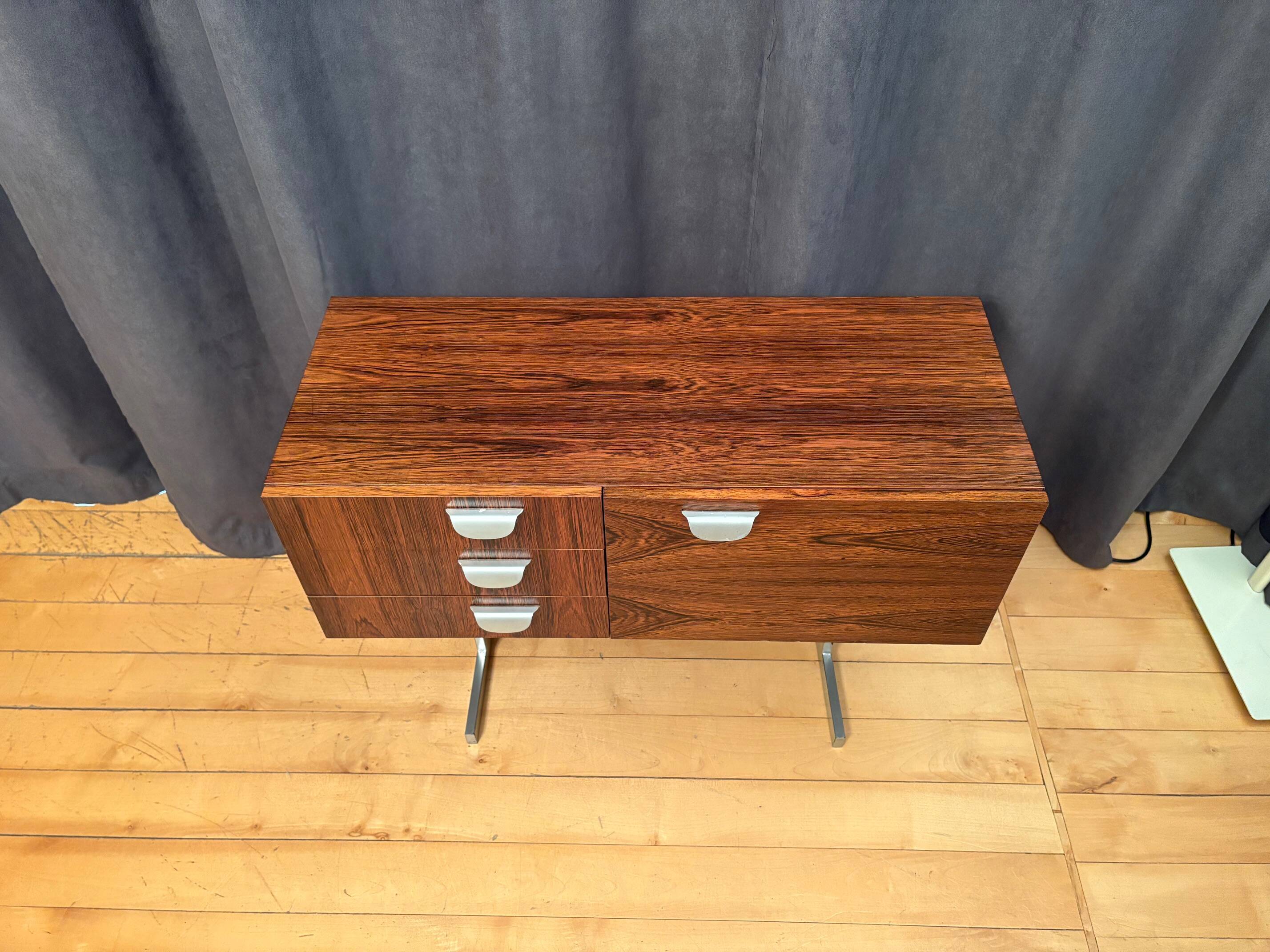 Cabinet, meuble bar, 1960
