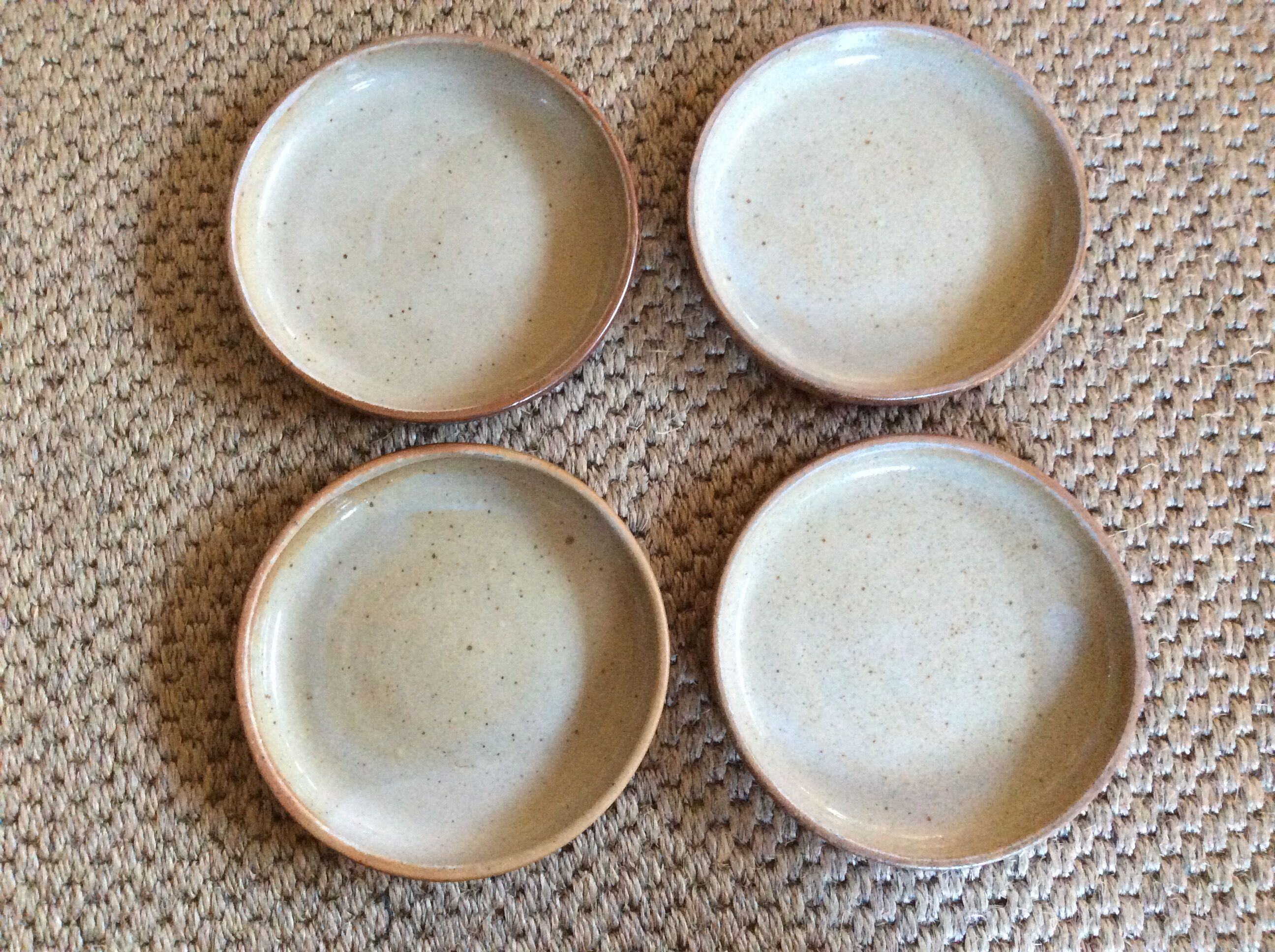 Series of 4 stoneware plates