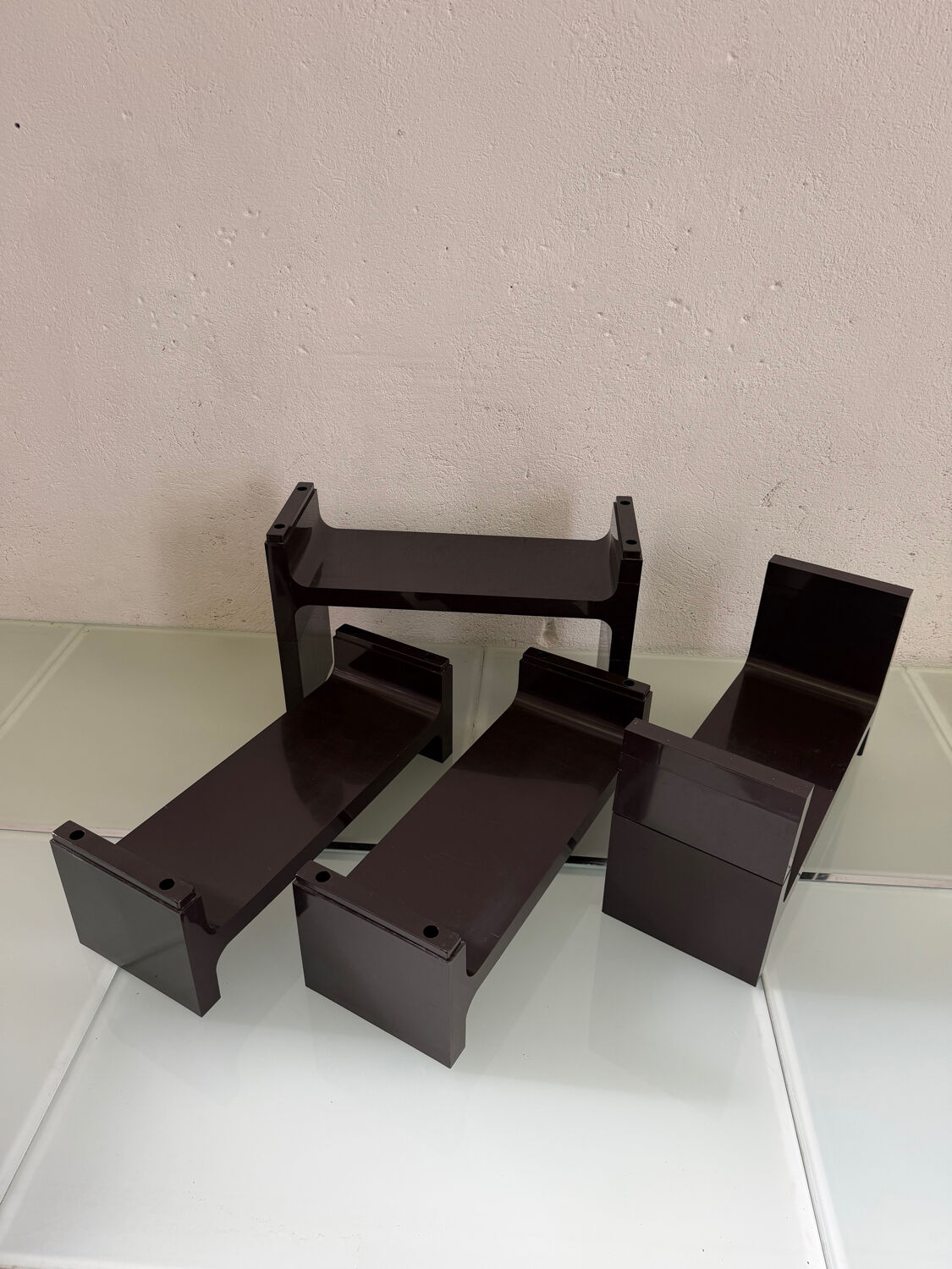 Modular shelf Design Varadani