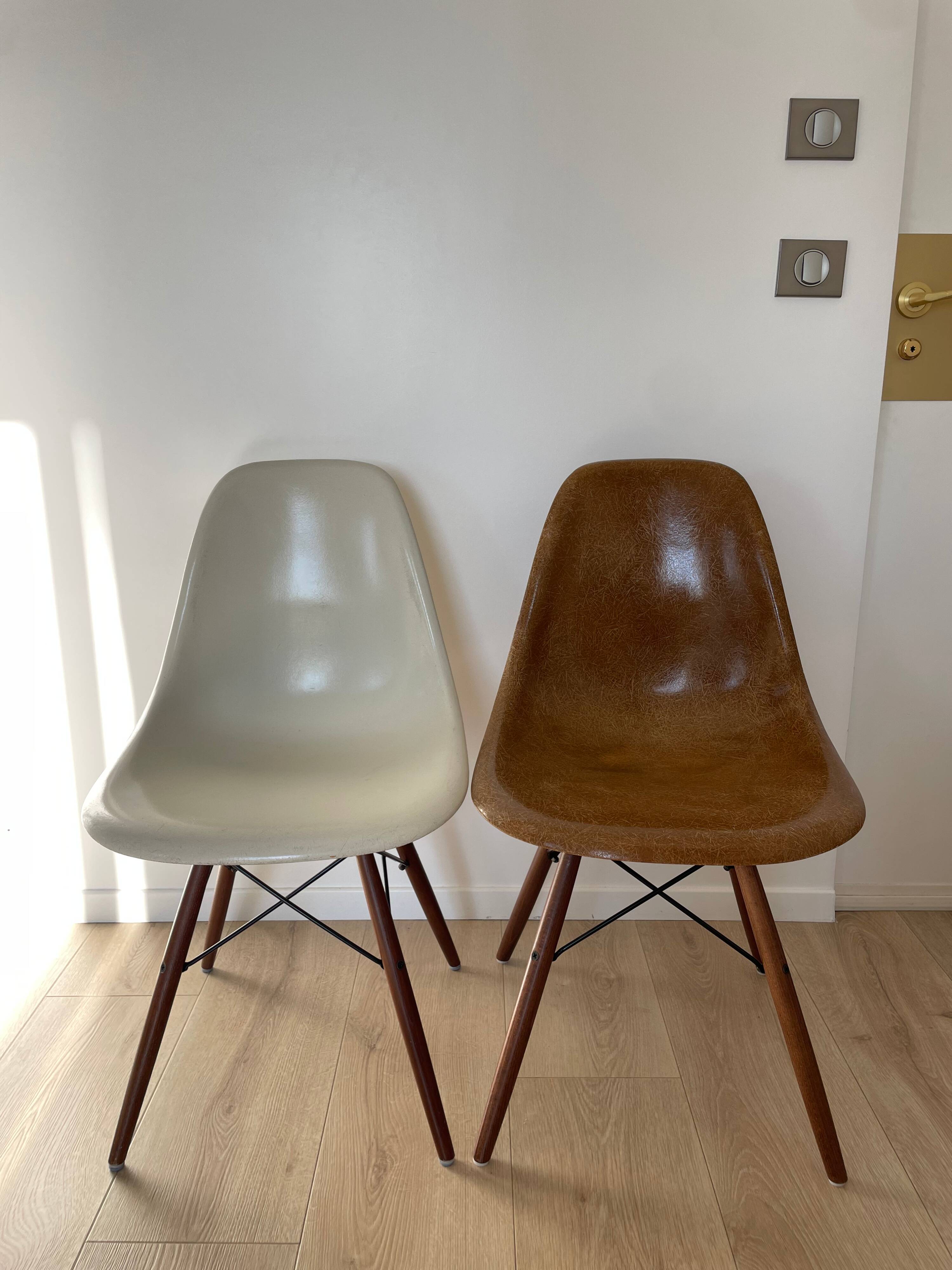 Lot of 6 Eames chairs from the 60s (4 colours) genuine fibreglass + new legs.