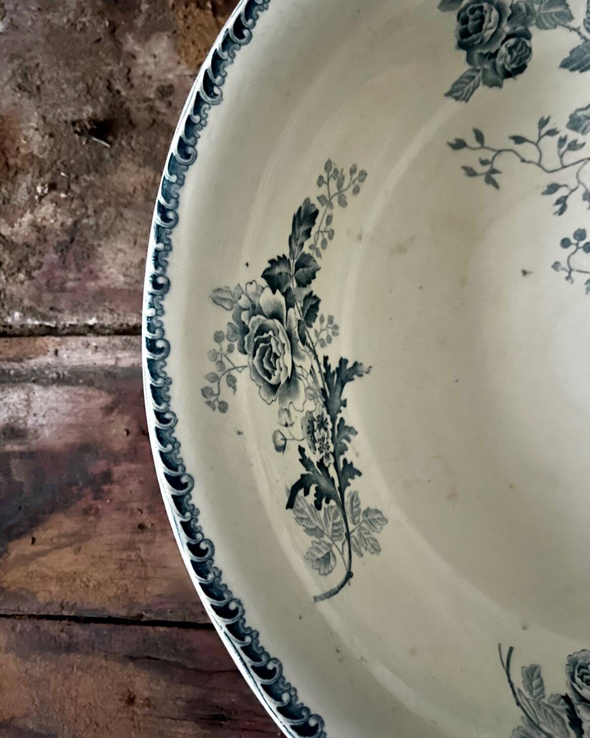 Biulenger Choisy-le-Roi Nantais iron earth salad bowl