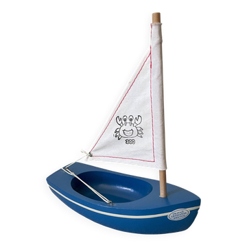 Basin sailing boat, model 200 from the French brand Tirot.