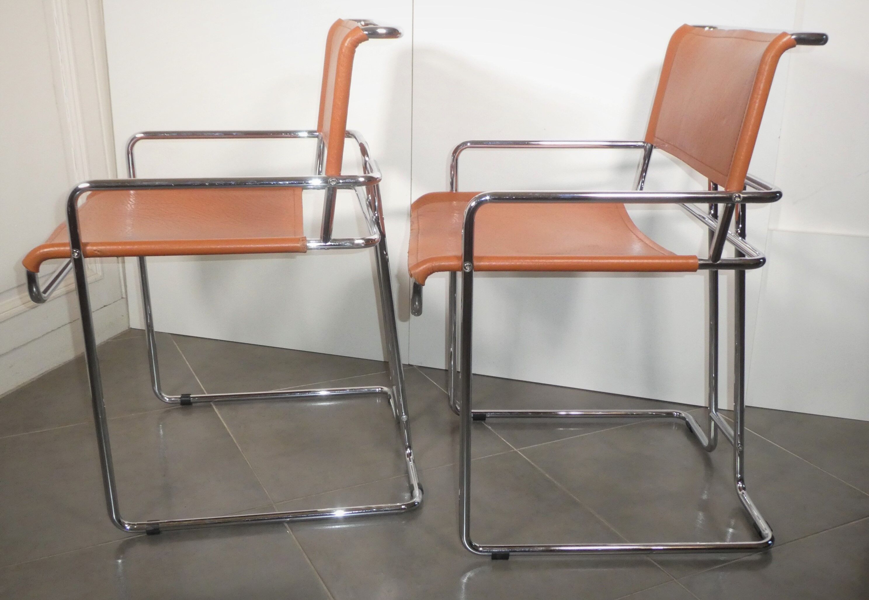 Fauteuils Mariani
