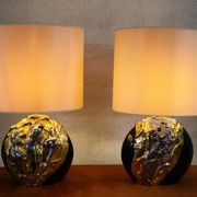 Pair of carved ceramic by Georges Deliège Belgique desk lamps