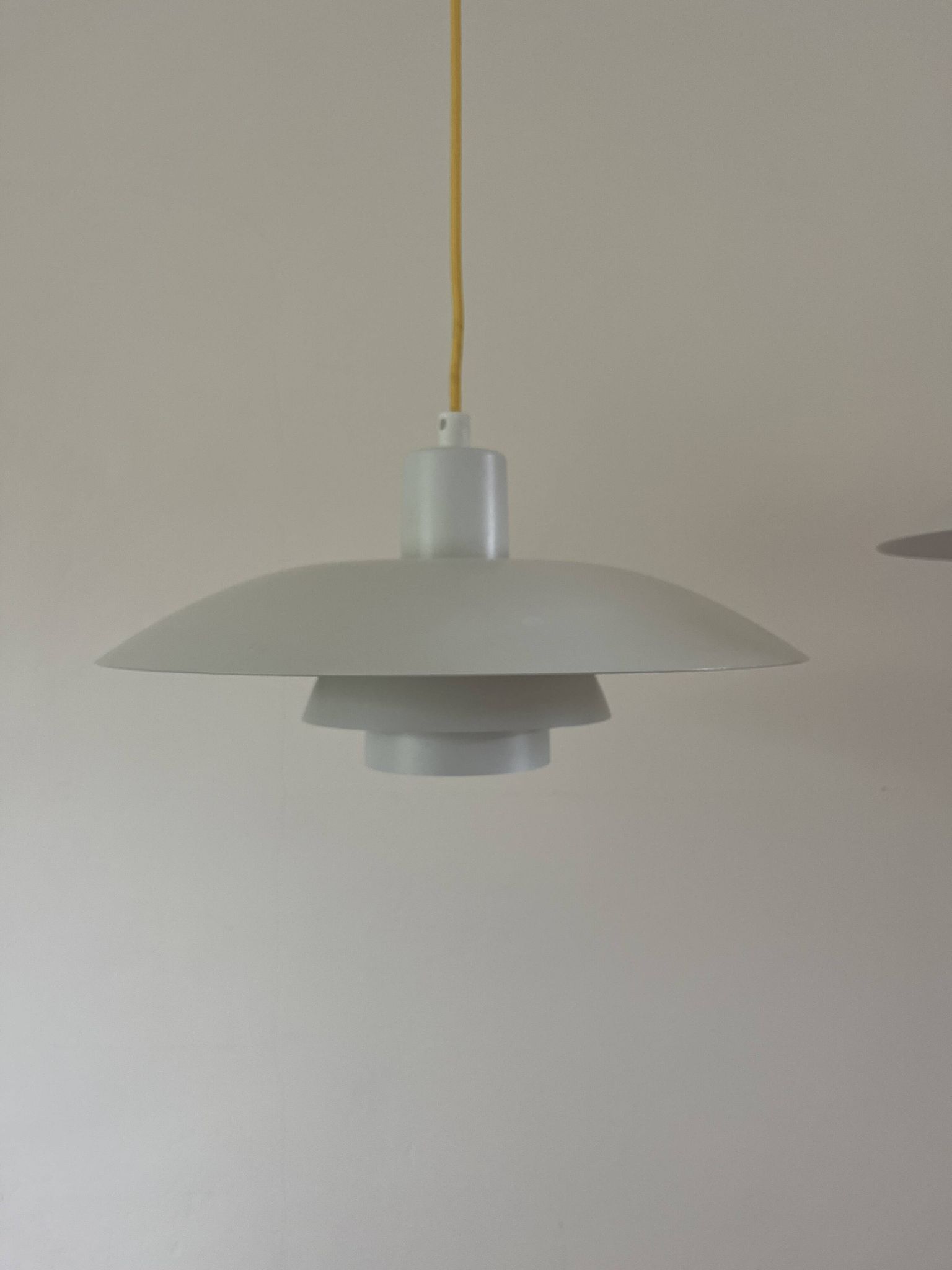 Vintage 2x Louis Poulsen PH4/3 + reflector - Poul Henningsen - Danish design lamp