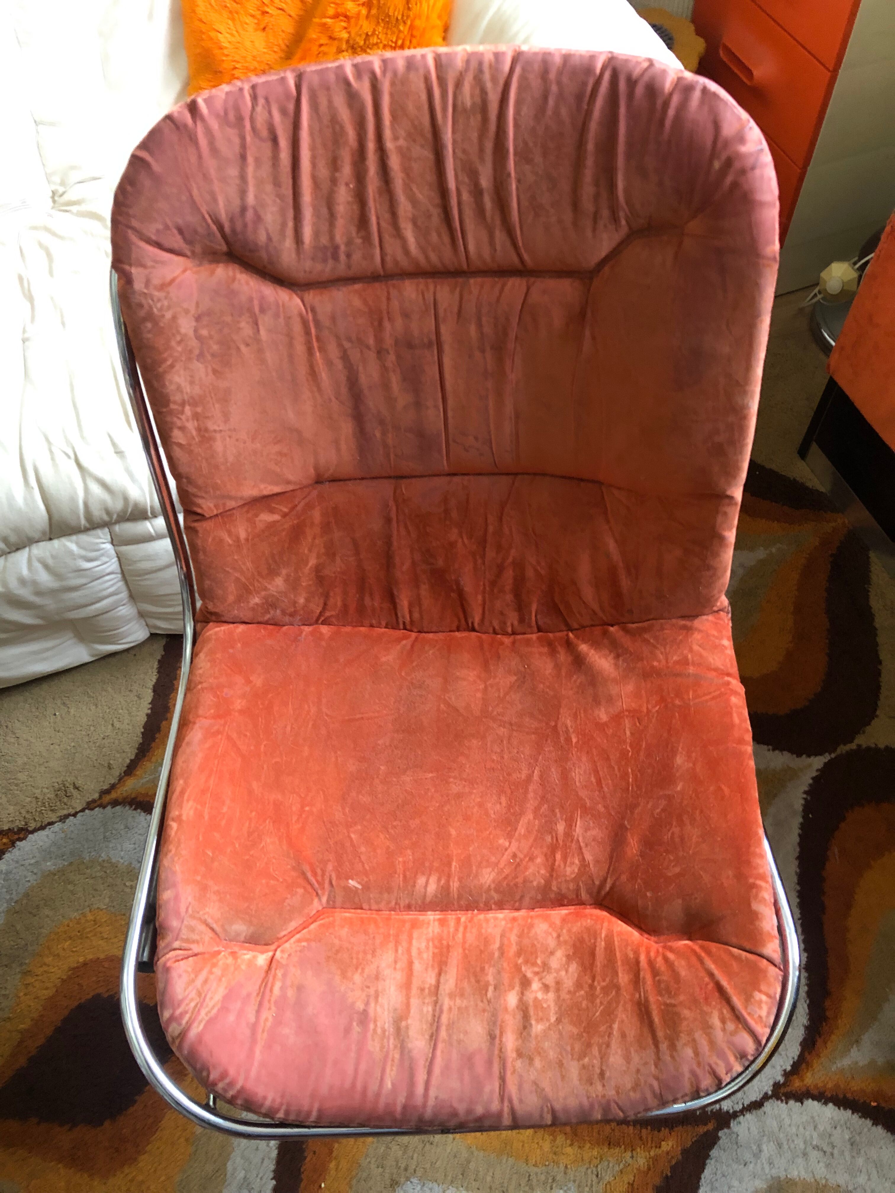 Vintage wired chair 70