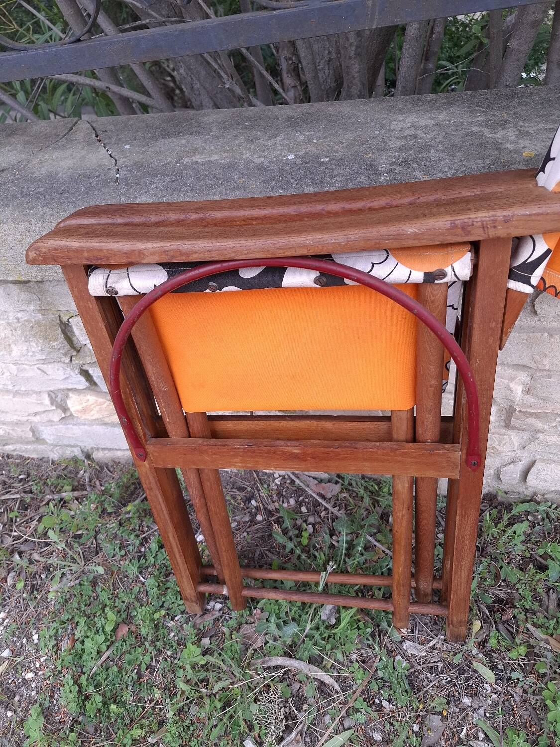 1970s folding chair