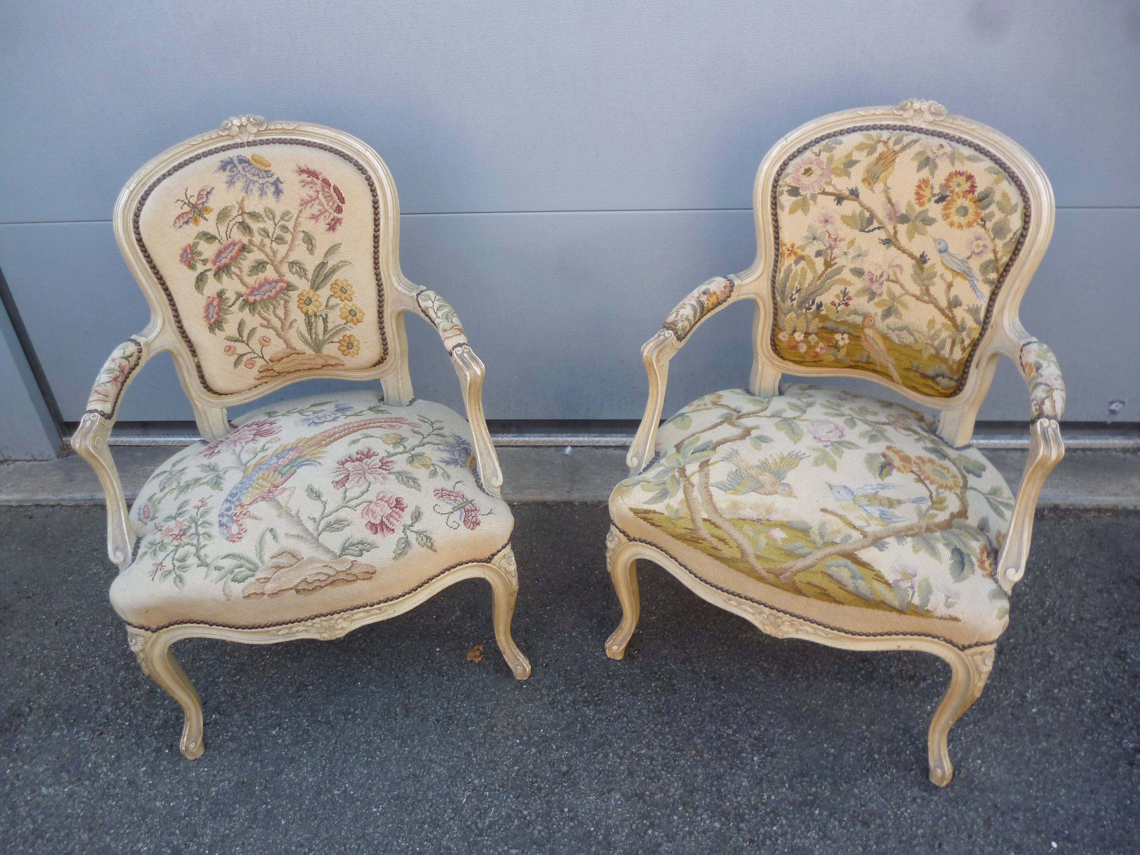 Beautiful pair of Louis xv armchair