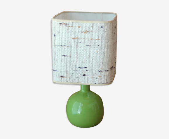 Lampe " boule " en bois vert pomme abat jour beige années 70