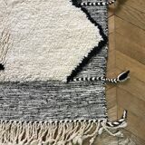 Beniouarain edge kilim rug 150x250cm