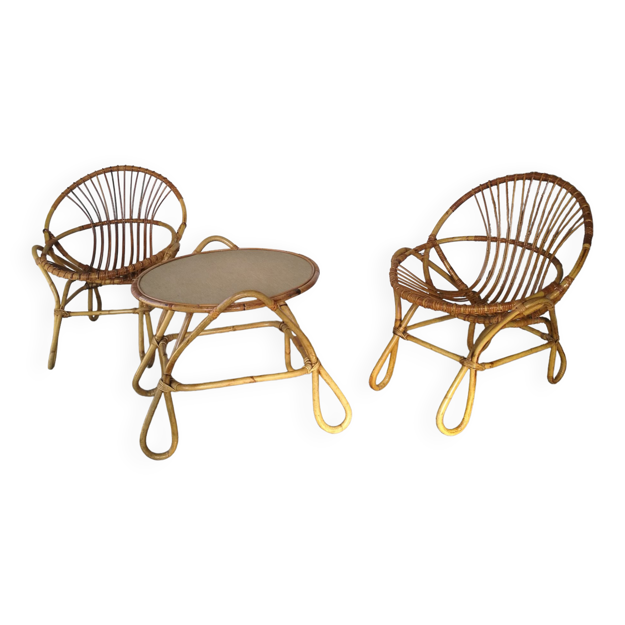 Rattan set 2 armchairs and 1 table