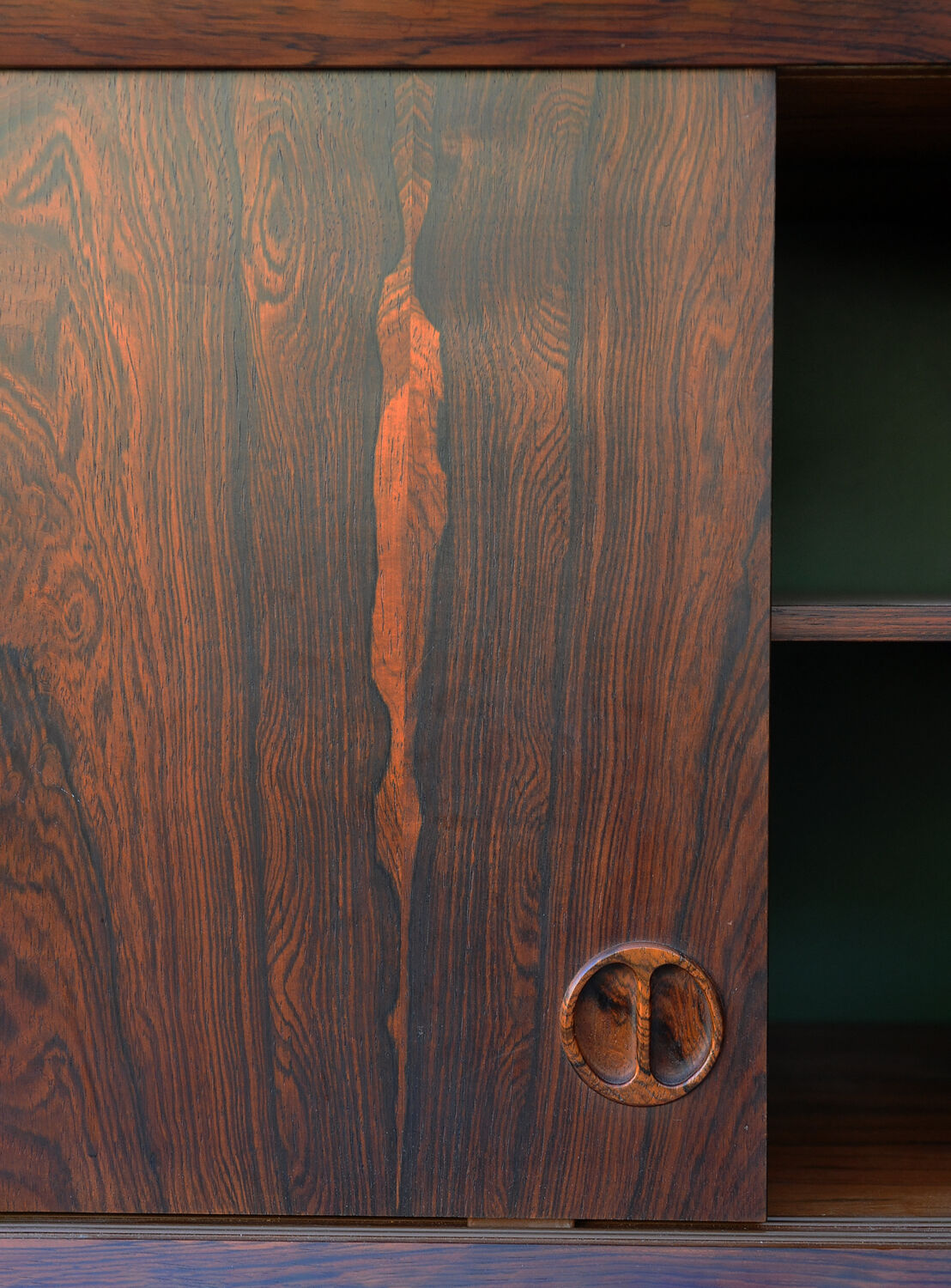 Cadovius rosewood shelf