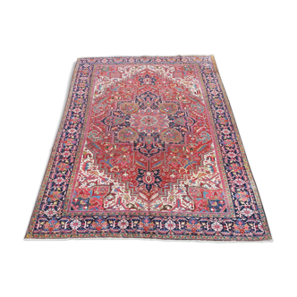 Tapis Heriz antique avec médaillon vert, coins en ivoire, 1900-20 394x296cm