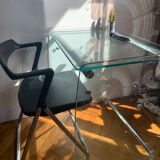 Arch folding chairs