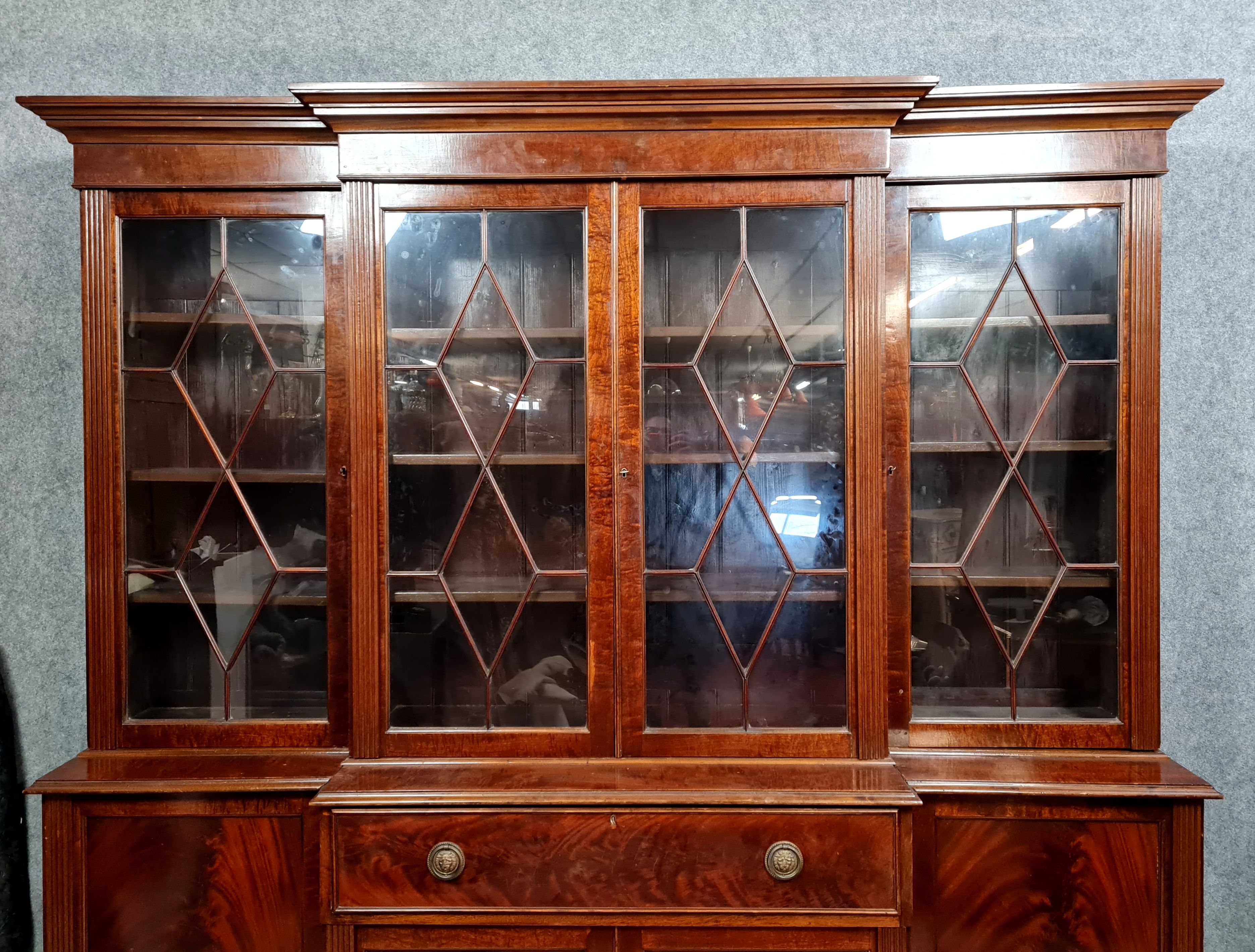 Very Important library secretary a ressaut napoleon III era in mahogany around 1850