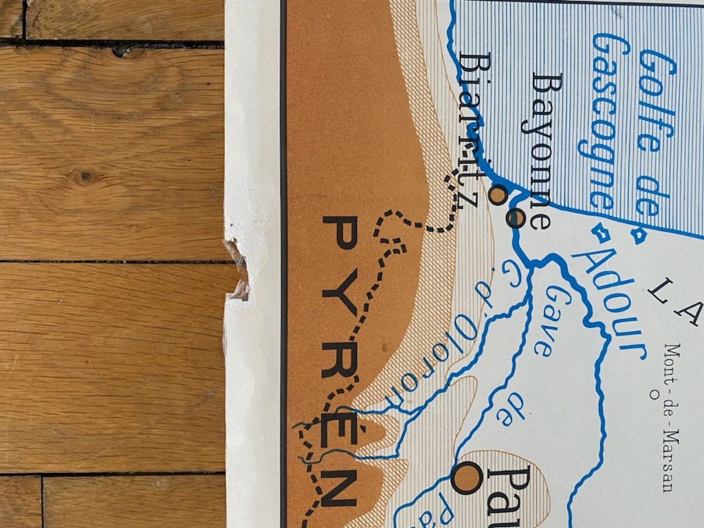 Rossignol school map France Atlantic coast