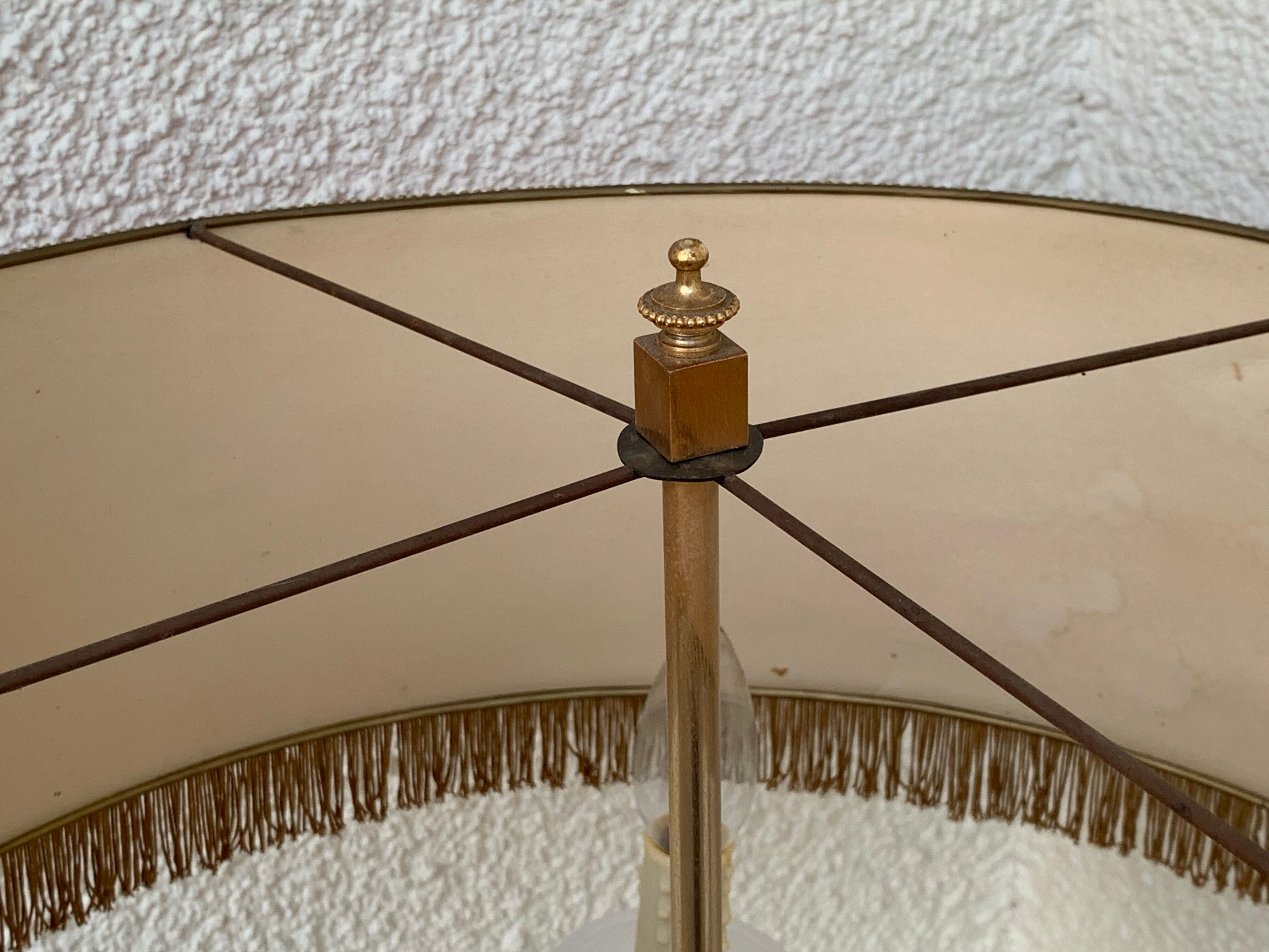 Vintage brass floor lamp in scale and opaline 1950