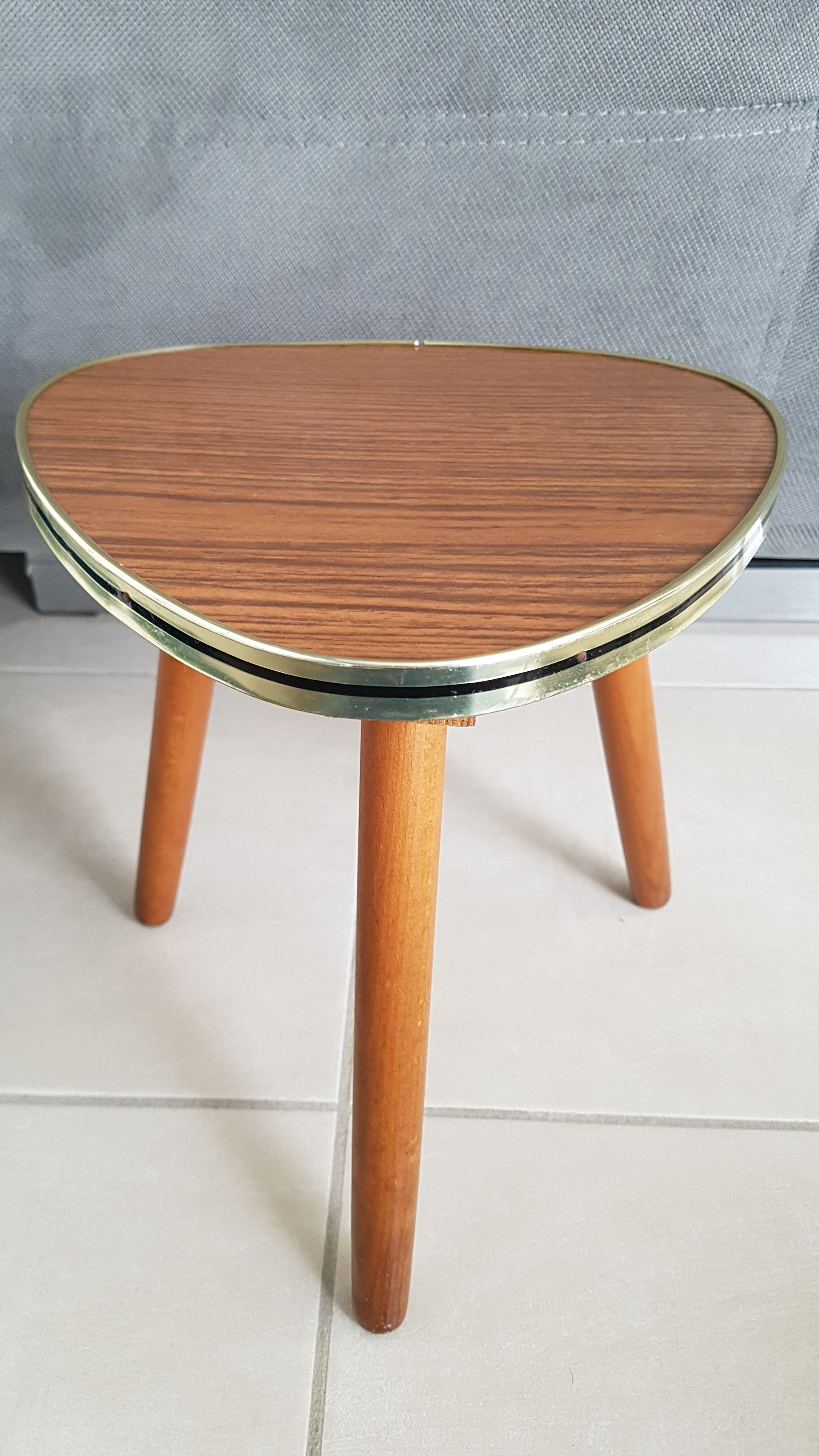 Set of 5 doors plants, pedestal tables, side tables