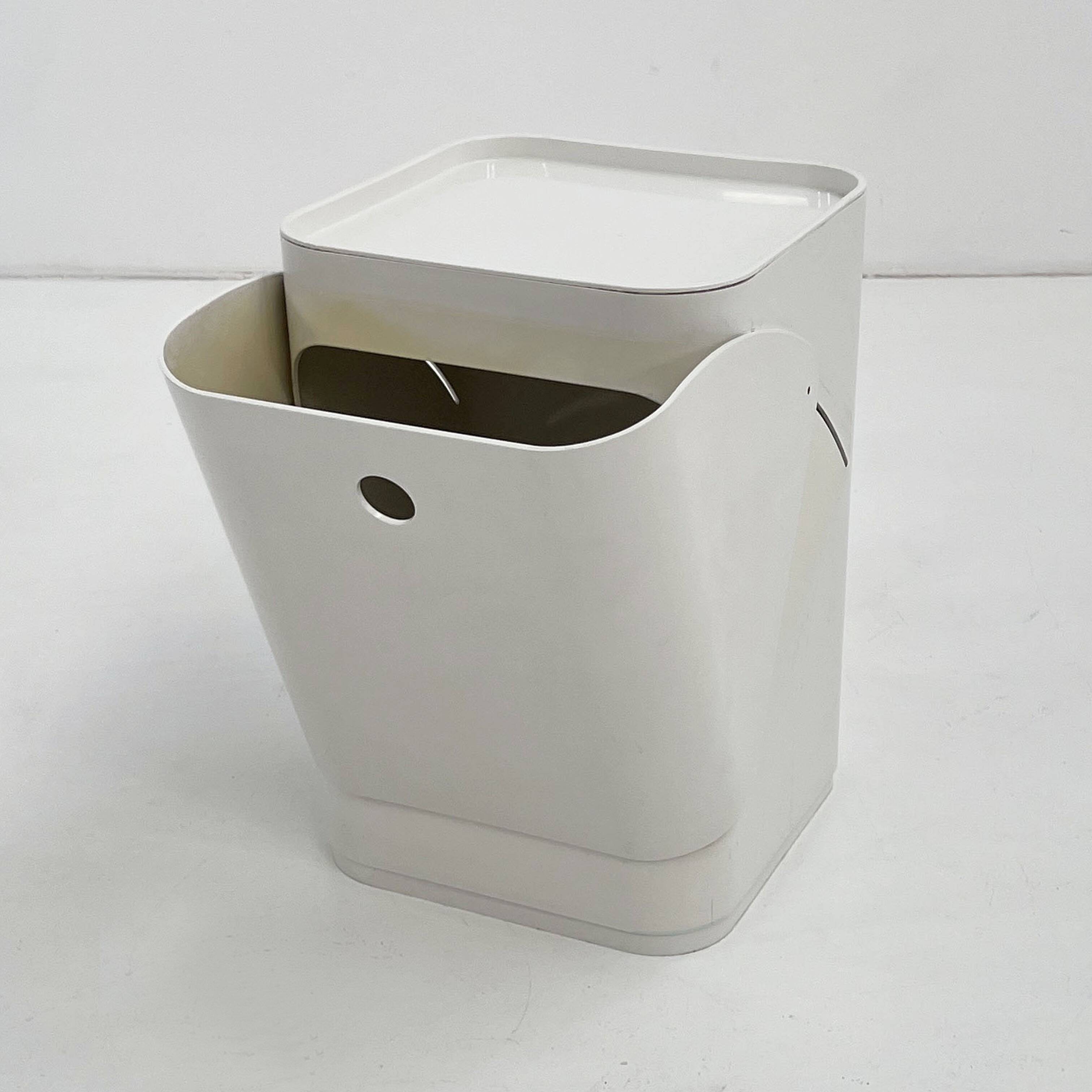 Storage furniture, laundry basket by Anna Castelli for Kartell, 1970