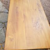 Farm table