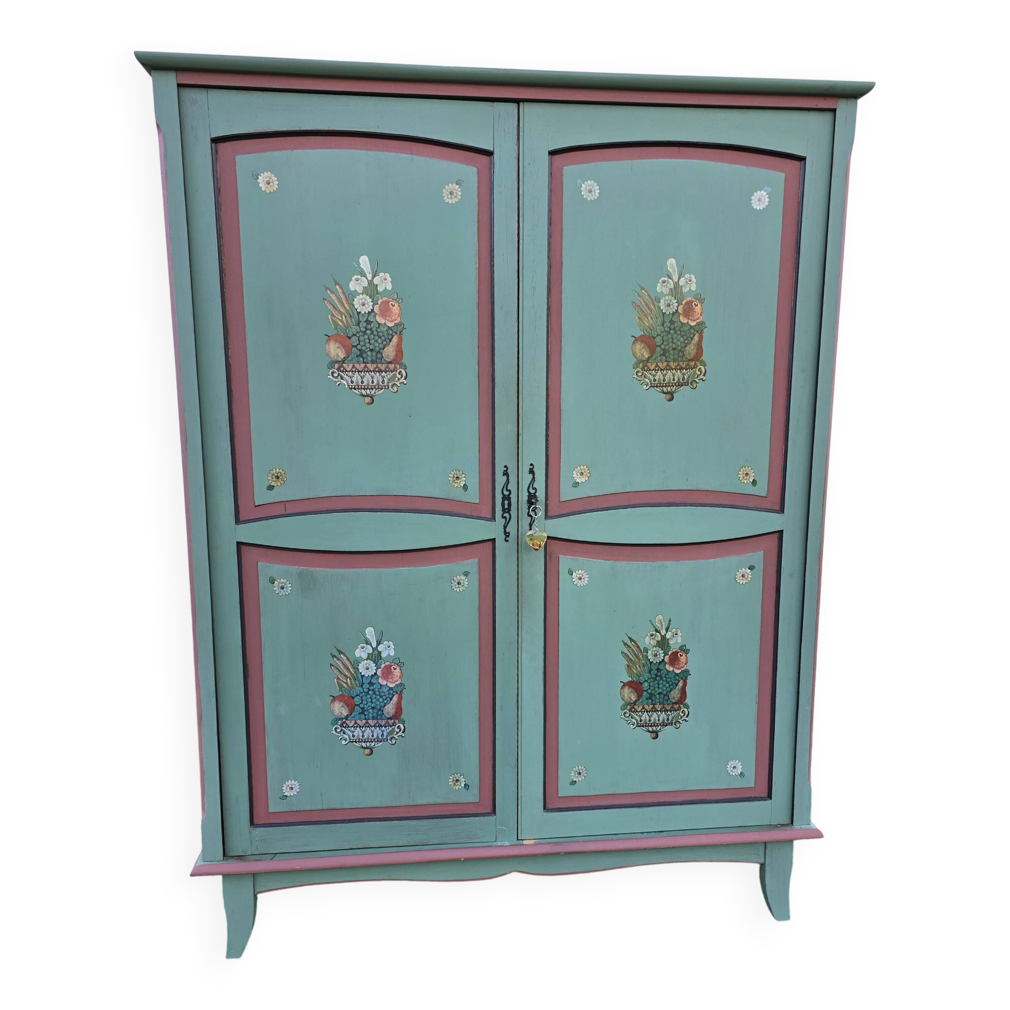 vintage parisian wardrobe