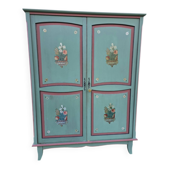 vintage parisian wardrobe