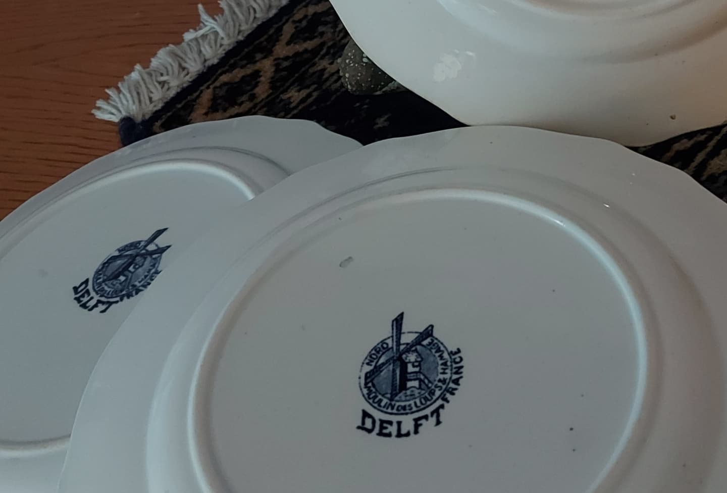 3 delft collection plates, serie hallage, moulin des loups