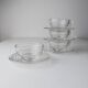 4 tasses en verre transparent avec soucoupes et embossage strié – Art Déco Italie années 1960, ensemble de vaisselle à thé élégant