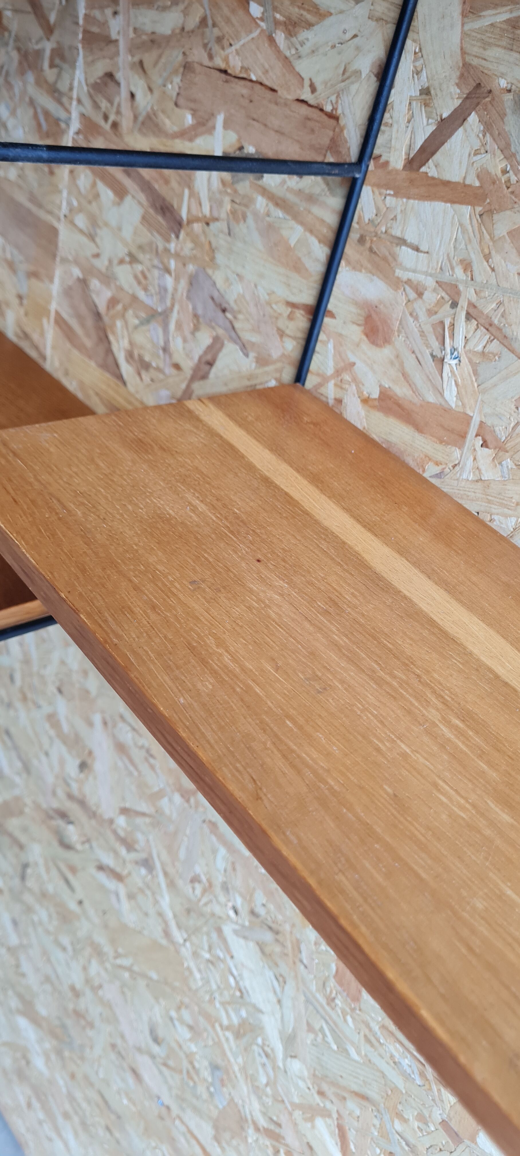 String shelf with box 1960