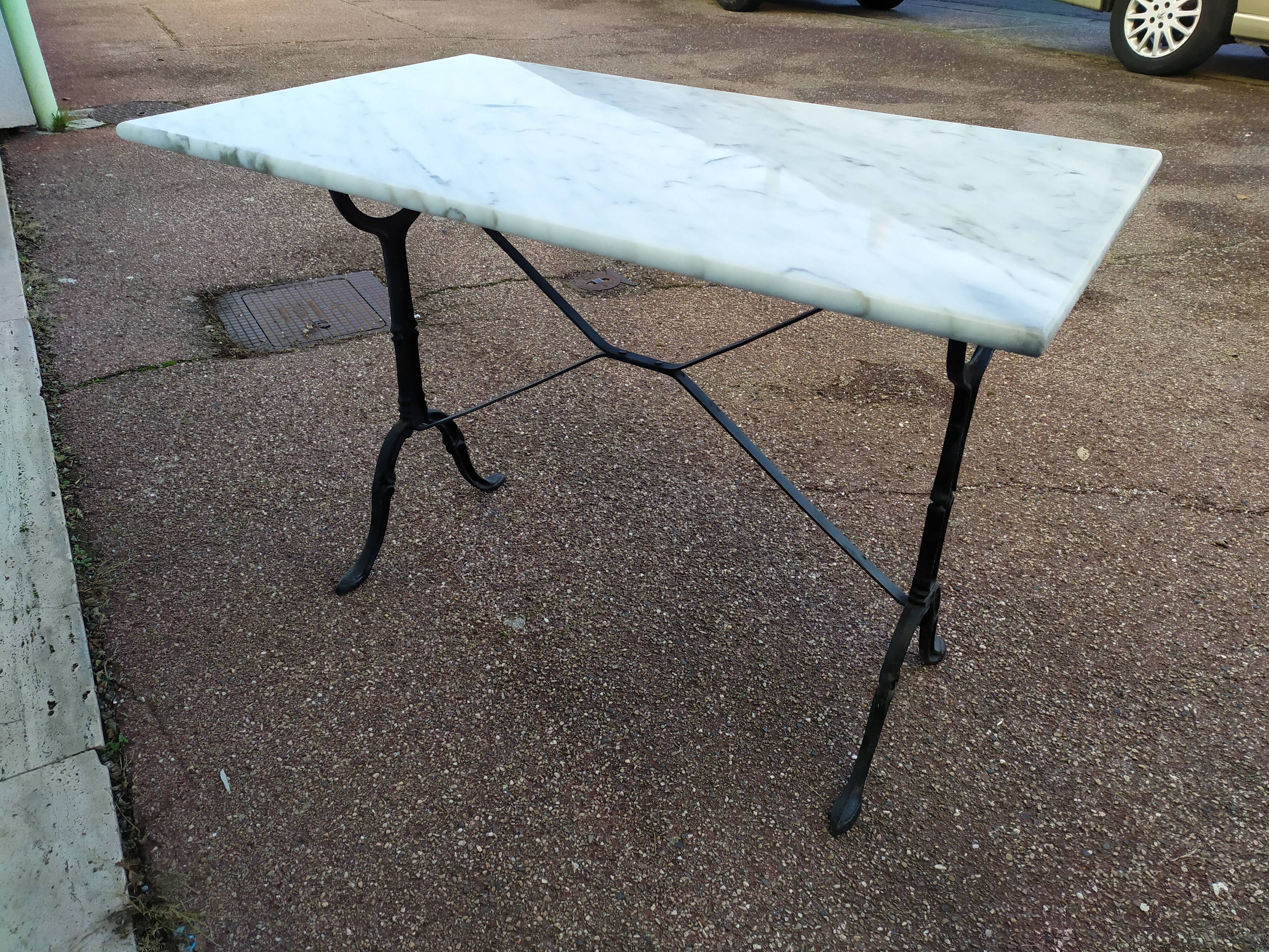 Marble bistro table
