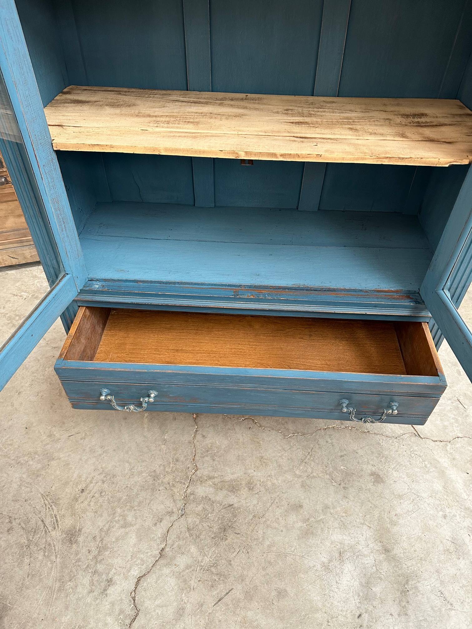 Oak bookcase Late 19th century