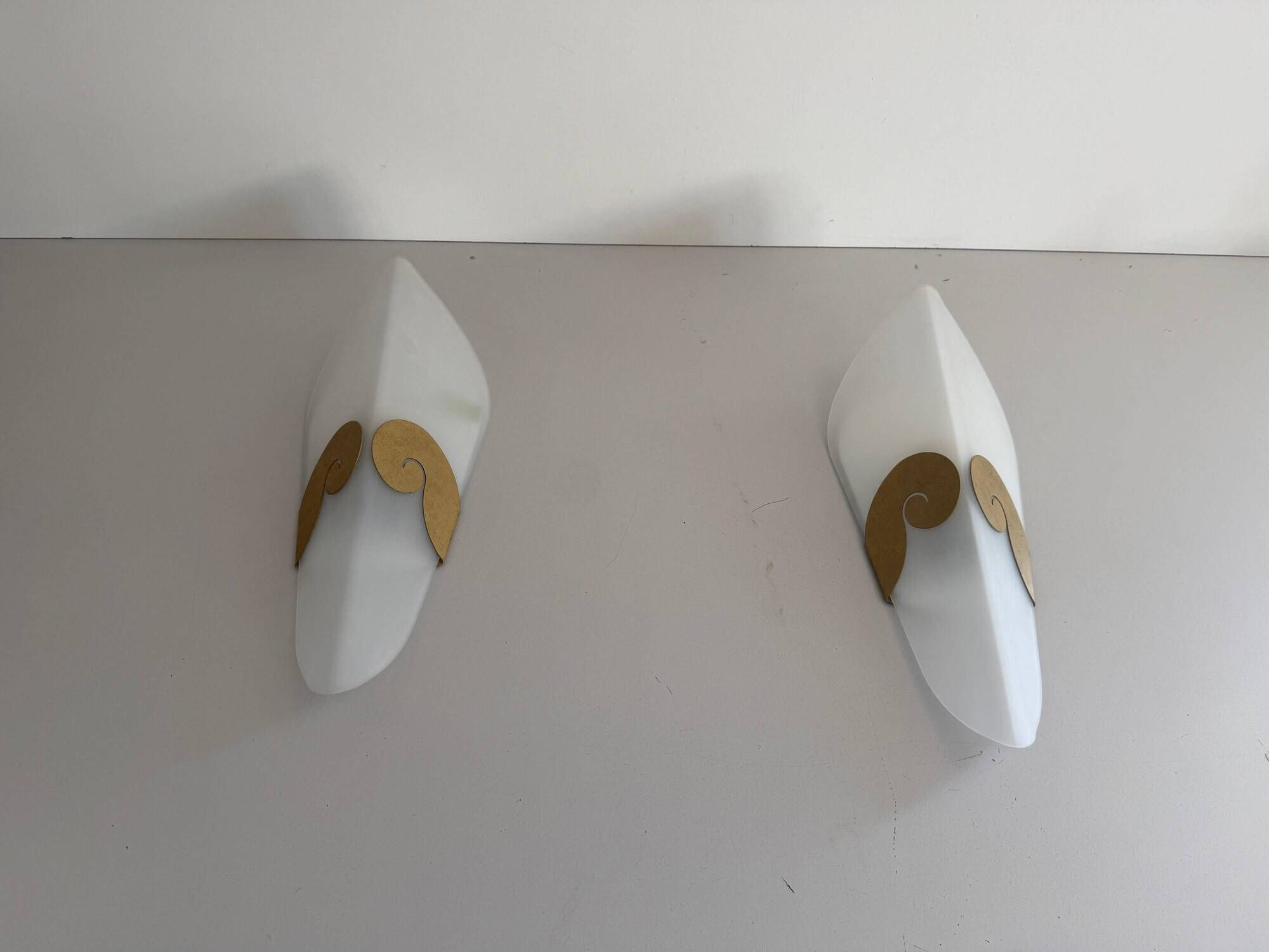 Pair of glass and metal wall lights AGE, 1980s, Italy