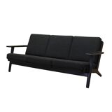 Canapé en chêne, design danois, années 1960, designer : Hans. J. Wegner, réalisation : Getama