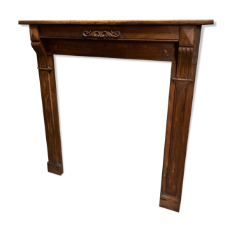 Fireplace mantle