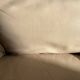 Fauteuil / Causeuse vintage cuir beige avec structure métal