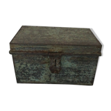 Iron box