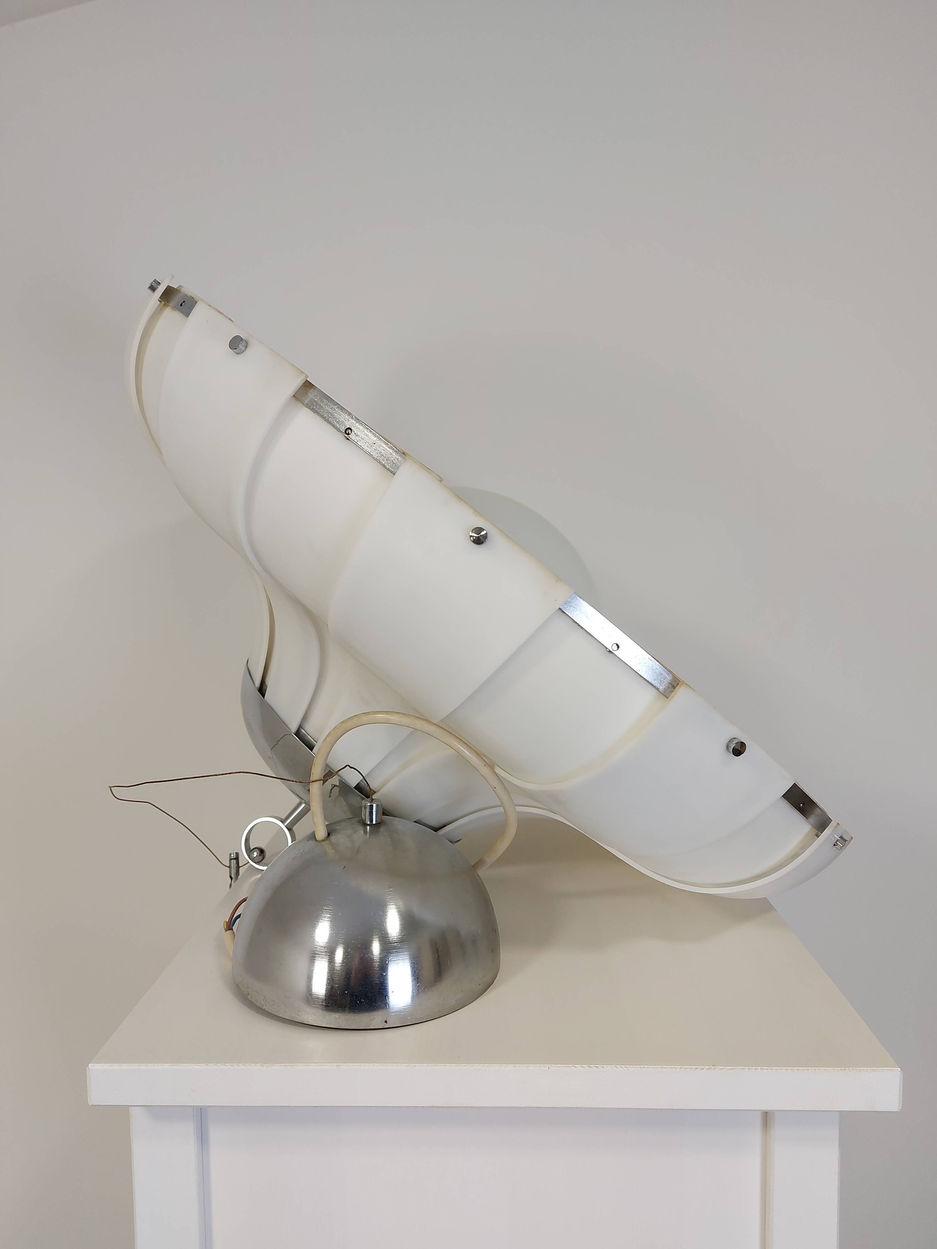 Suspension ère spatiale Harvey Guzzini, années 1970