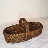 Vintage Oval Woven Rattan Basket – Authentic Rustic Charm