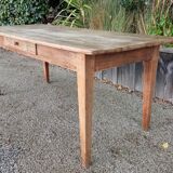 Farm table
