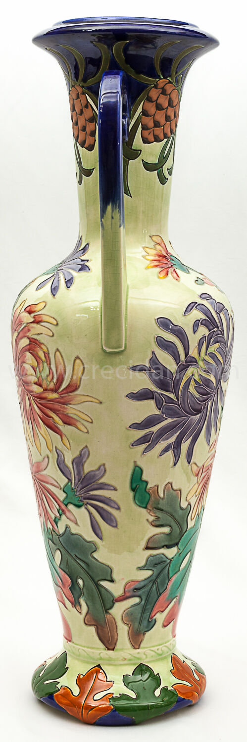 Pair of amphorae Longchamp 1370