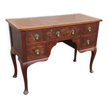 Chippendale-style desk in mahogany veneer