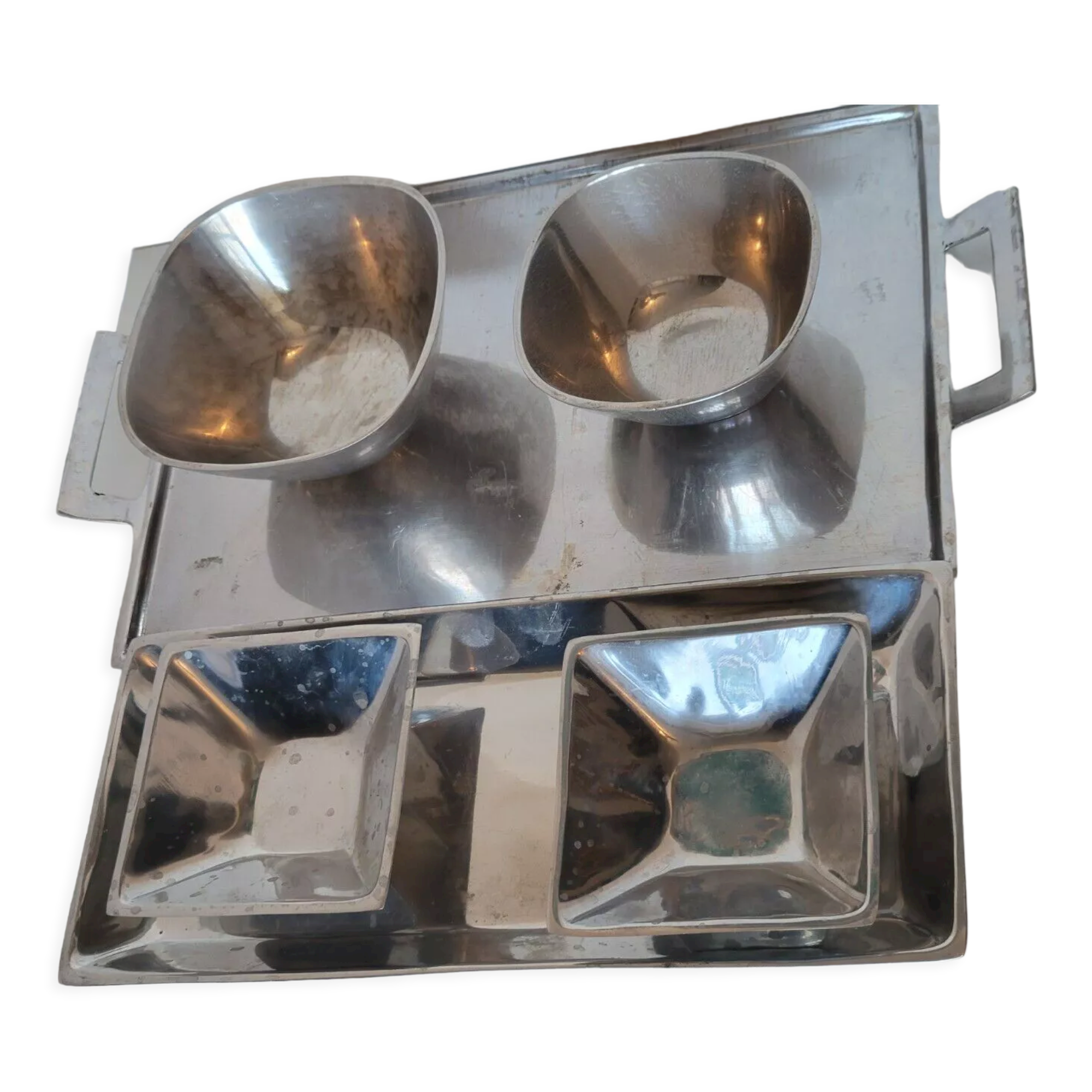 Serving set tray + aperitif cups in raw aluminum