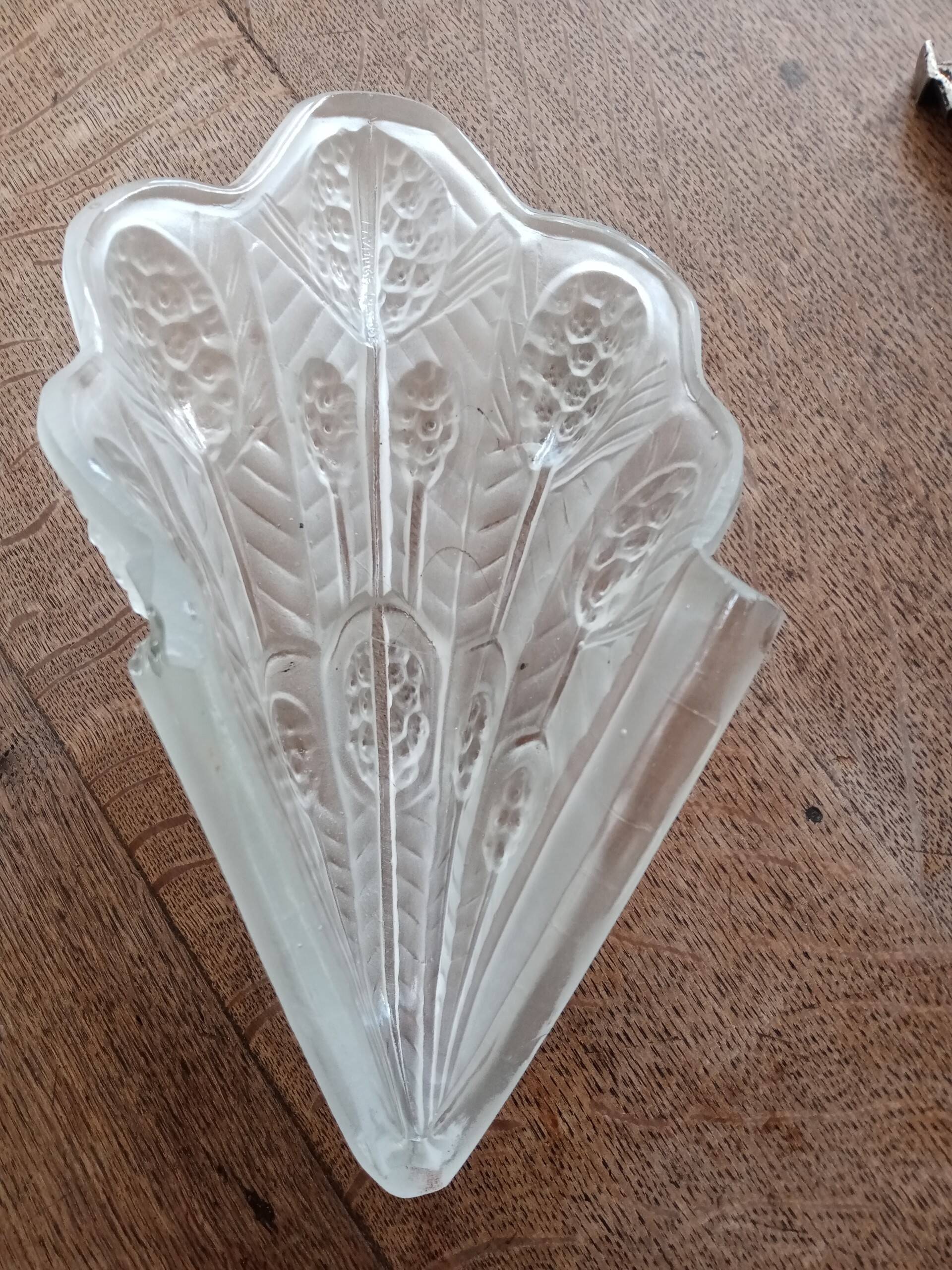 Art Deco period wall lamp