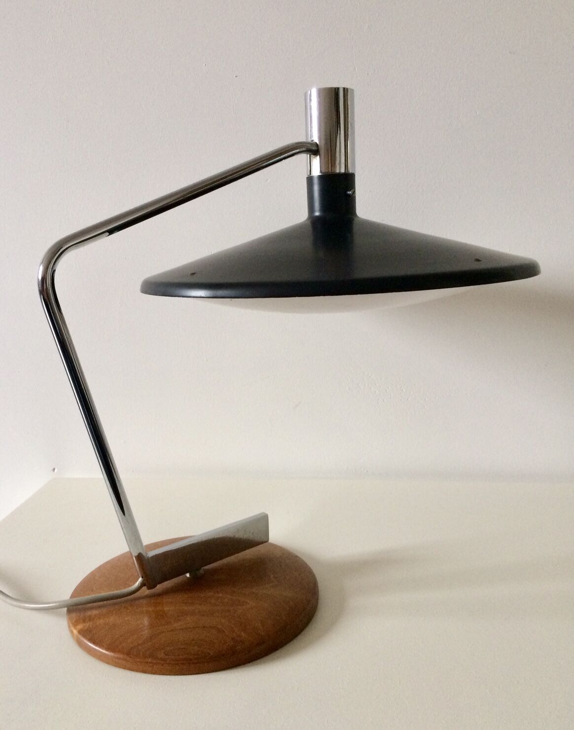 1960's desk lamp with turning base by George Frydman