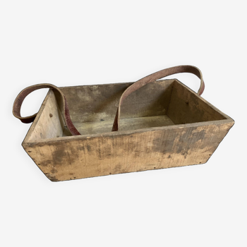 Garden basket, leather strap